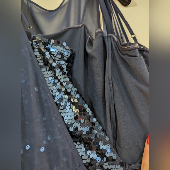 BCBG MaxAzria Katrine Blue Sparkle Party Dress s: 12 - Picture 9 of 16